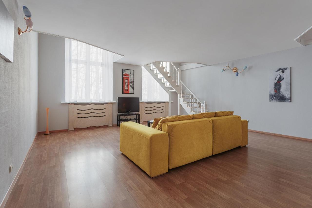 Duke View Appartement Odessa Buitenkant foto
